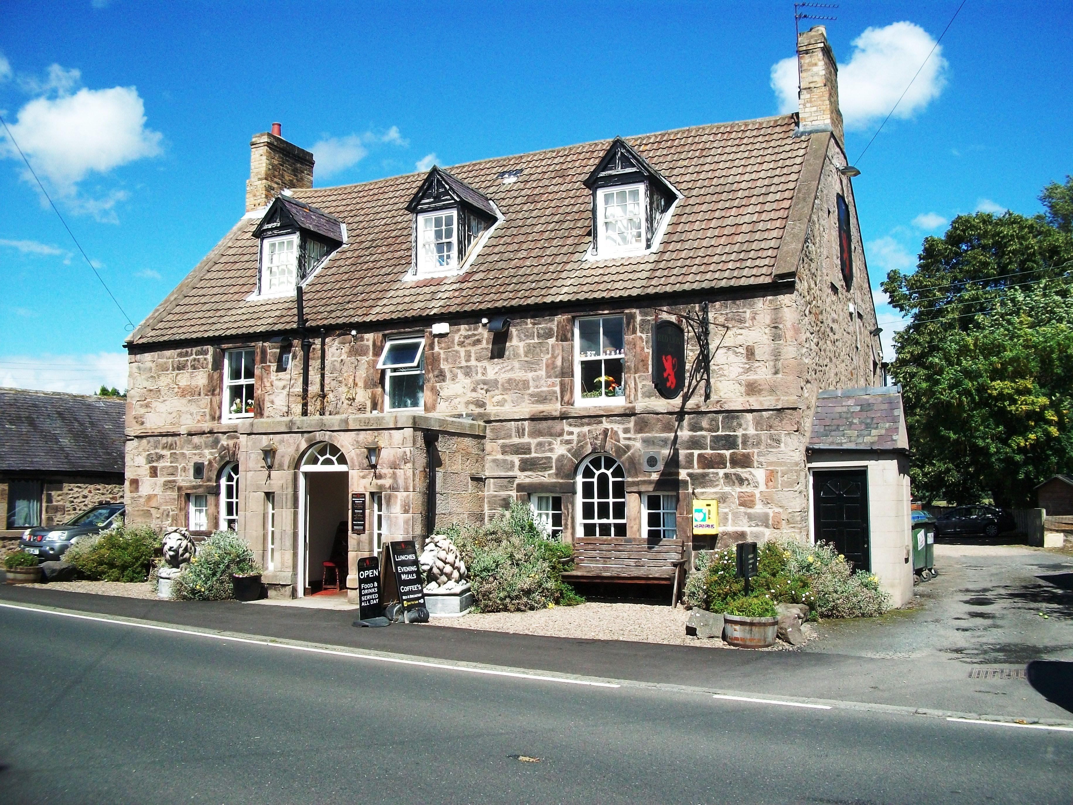 Northumberland Country Pub The Red Lion Inn Near Wooler Goes Up