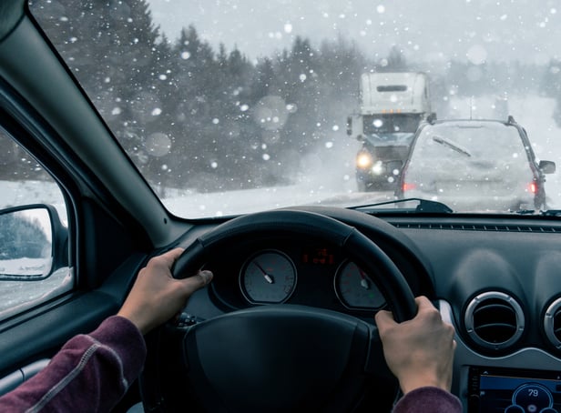 <p>Driving in the snow can be difficult</p>