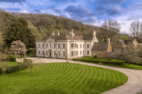 The property in Gloucestershire (Photo: Knight Frank) 