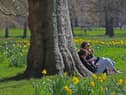 Brits can expect temperatures of up to 18C on Easter Sunday.