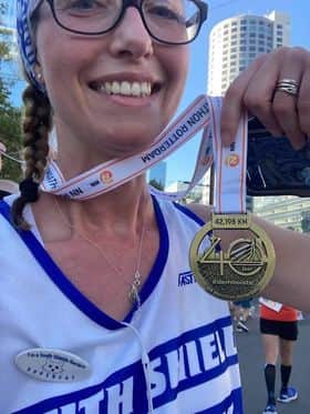Susan Burgess completing Rotterdam marathon