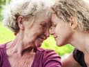 Many young people rely on grandparents for emotional support, research found (photo: Adobe)