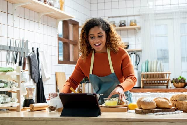 Don't mess up the timings of when to cook everything (photo: Atstock Productions - stock.adobe.com)