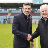 Julio Arca and Geoff Thompson (photo South Shields FC)
