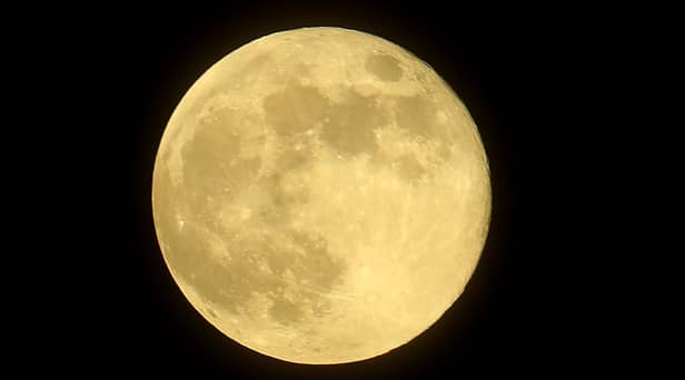 A supermoon occurs when the full moon is closest to the Earth (Photo: Getty Images)