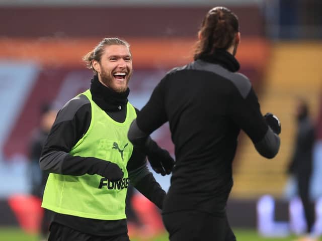 Jeff Hendrick was loaned to Reading last season. The 31-year-old midfielder, under contract at Newcastle United for another season, is not in Eddie Howe's plans going forward.