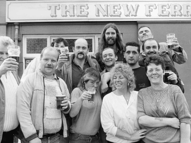 An August 1988 scene and it shows customers and staff at the New Ferry Tavern, South Shields. Who do you recognise? (Photo: Shields Gazette)