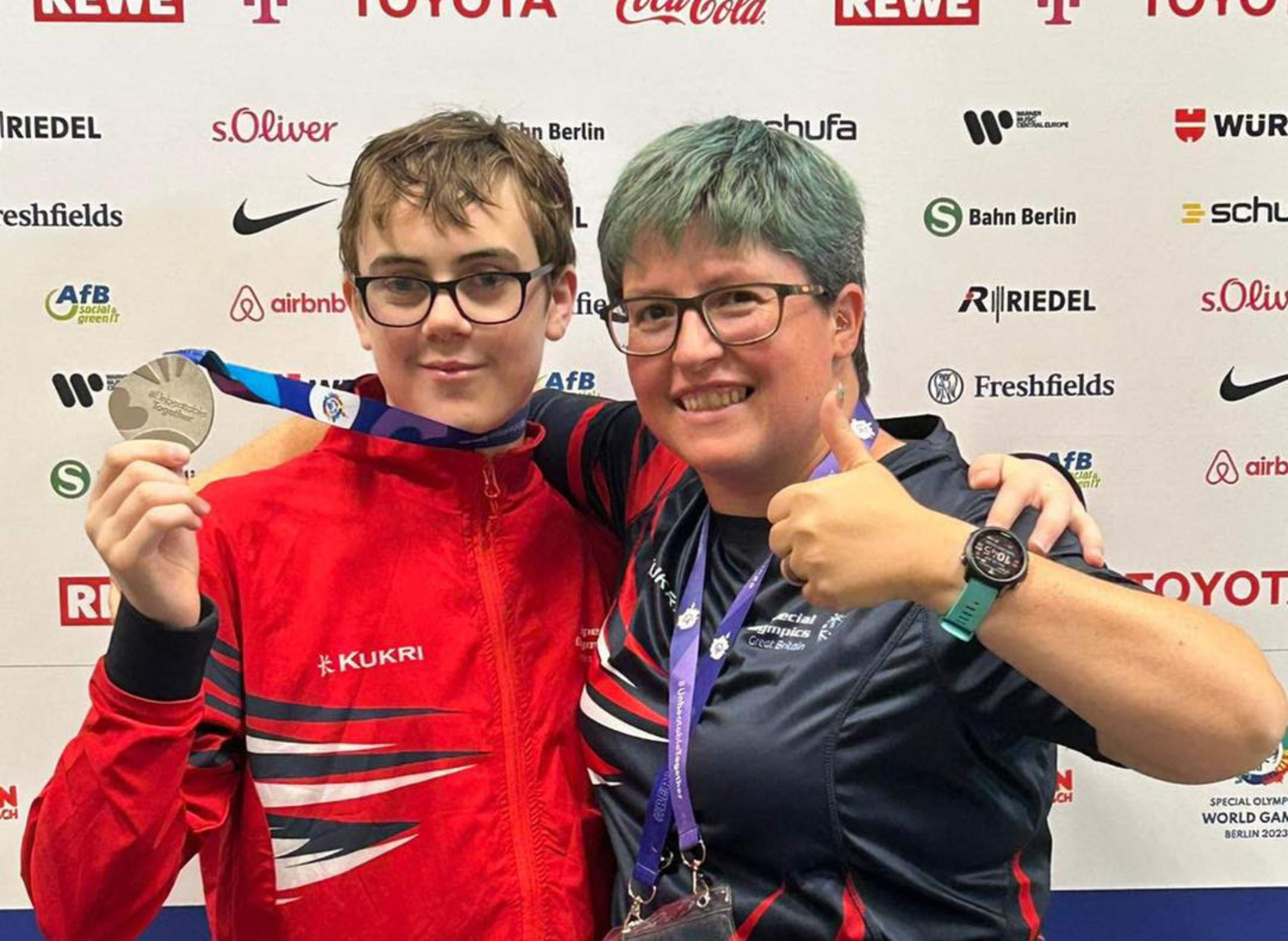 South Shields athlete wins silver medal in the 800 freestyle swim at ...