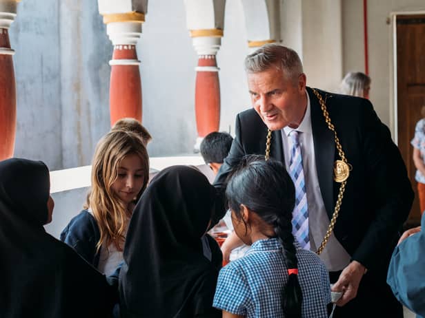 The Mayor meets pupils from Hadrian’s Primary School