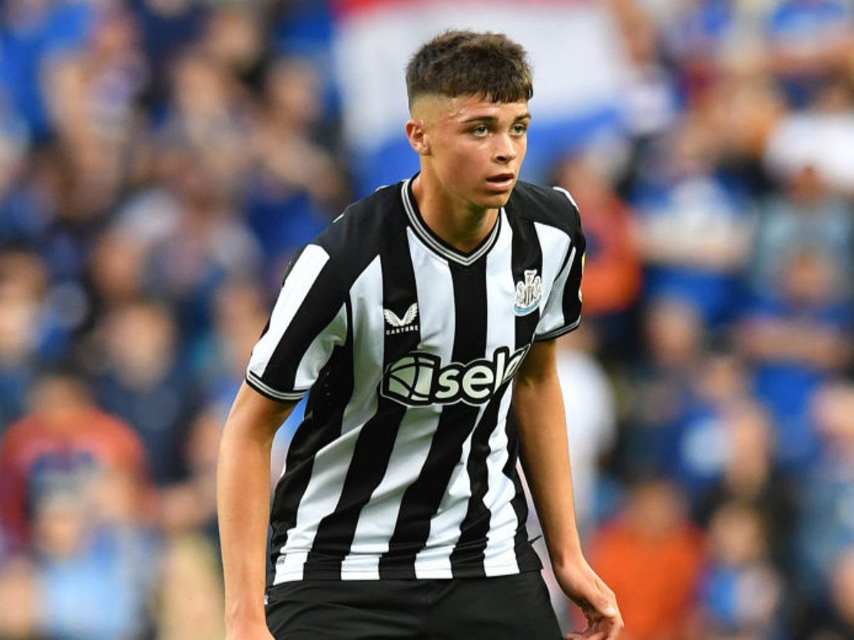Lewis Miley: Leicester City eye Newcastle United midfielder - transfer  decision already made