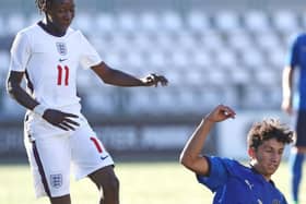 Alessandro Olivieri (R) of Italy is challenged by Trevan Sanusi (L) of England during the International Friendly Match between Italy U16 v England U16 at Stadio Silvio Piola on August 23, 2022 in Vercelli, Italy. (Photo by Marco Luzzani/Getty Images)