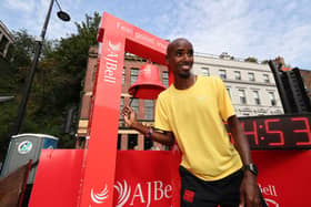 Sir Mo Farah rings the bell at  AJ Bell Junior and Mini Great North RunCredit: North News and Pictures