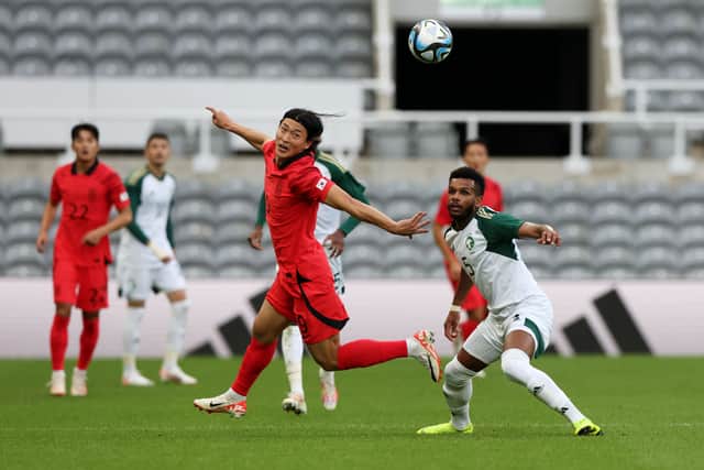  Cho Gue-Sung of Republic of Korea battles for possession with Ali Albulayhi of Saudi Arabia during the International Friendly match between Korea Republic and Saudi Arabia at St James' Park on September 12, 2023 in Newcastle upon Tyne, England. (Photo by Nigel Roddis/Getty Images)