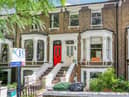 Trendy London flat hits the market for almost £500k - but the baths in the hallway 