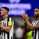 Newcastle United's English striker #09 Callum Wilson applauds supporters at the end of the UEFA Champions League 1st round group F football match between AC Milan and Newcastle at the San Siro stadium in Milan on September 19, 2023. (Photo by Marco BERTORELLO / AFP) 