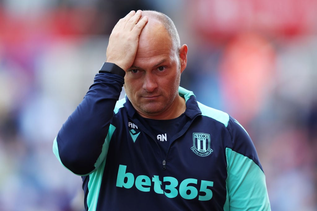 Big Stoke injury blow ahead of Sunderland fixture after arrival of ex-Newcastle and Aston Villa defender 