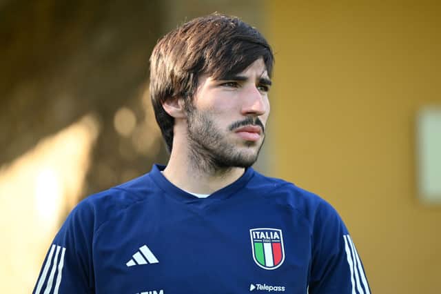 Sandro Tonali has left the Italy squad.  