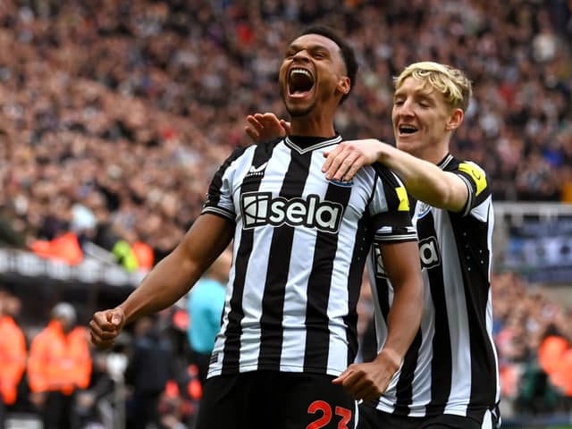  Jacob Murphy of Newcastle United celebrates after scoring the team's first goal with teammate Anthony Gordon during the Premier League match between Newcastle United and Crystal Palace at St. James Park on October 21, 2023 in Newcastle upon Tyne, England. (Photo by Stu Forster/Getty Images)