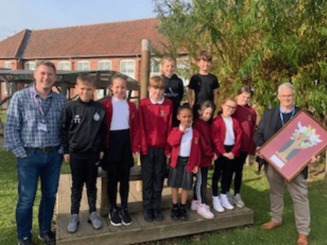 Pupils at the Mosaic Federation of Hedworthfield and Valley View Primary Schools have paid tribute to John Watson as he marks 20 years the chair of governors.