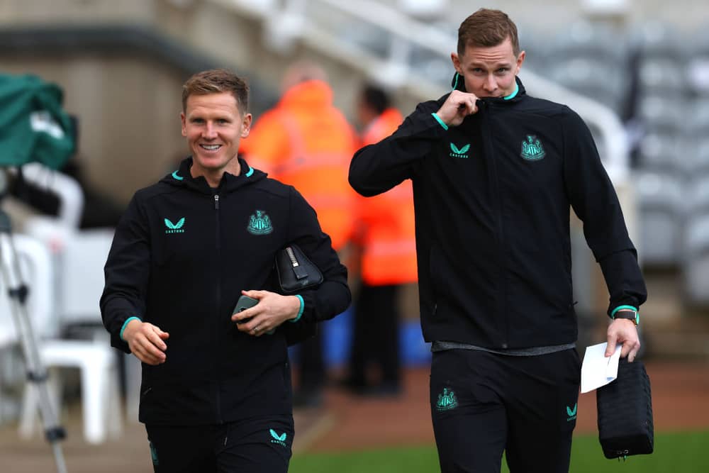 Matt Ritchie and Emil Krafth of Newcastle United arrive at the stadium prior to the Premier League match between Newcastle United and Arsenal FC at St. James Park on November 04, 2023 in Newcastle upon Tyne, England. (Photo by Ian MacNicol/Getty Images)