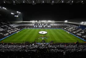 General view inside the stadium as players of Newcastle United and Borussia Dortmund enter the pitch prior to the UEFA Champions League match between Newcastle United FC and Borussia Dortmund at St. James Park on October 25, 2023 in Newcastle upon Tyne, England. (Photo by Michael Regan/Getty Images)