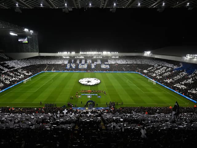 General view inside the stadium as players of Newcastle United and Borussia Dortmund enter the pitch prior to the UEFA Champions League match between Newcastle United FC and Borussia Dortmund at St. James Park on October 25, 2023 in Newcastle upon Tyne, England. (Photo by Michael Regan/Getty Images)