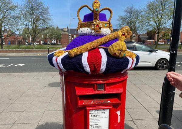 King's Coronation post box topper