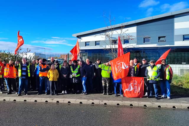 Kim McGuinness and Blaydon MP Liz Twist with striking Go North East workers. Photo: Other 3rd Party.