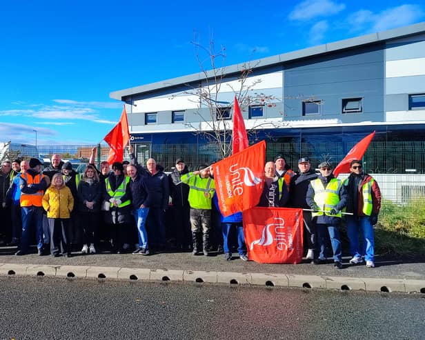 Kim McGuinness and Blaydon MP Liz Twist with striking Go North East workers. Photo: Other 3rd Party.