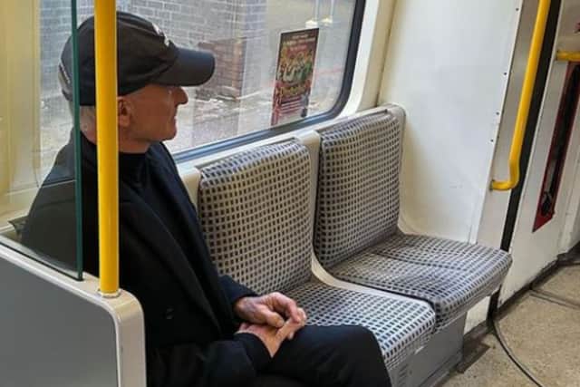 Sting travelled by metro to the ceremony.