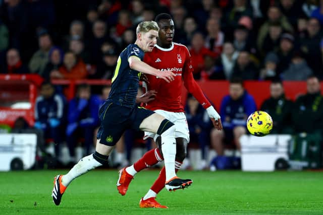 Anthony Gordon in action against Nottingham Forest. 