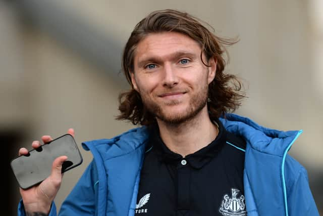 Jeff Hendrick at Newcastle United. 