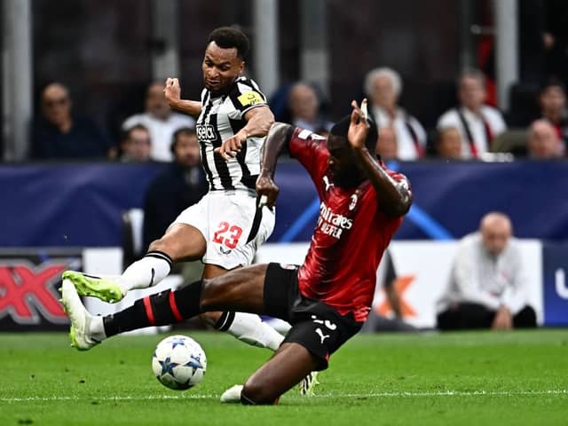 Newcastle United's English midfielder #23 Jacob Murphy fights for the ball with AC Milan's British defender #23 Fikayo Tomori during the UEFA Champions League 1st round group F football match between AC Milan and Newcastle at the San Siro stadium in Milan on September 19, 2023. (Photo by GABRIEL BOUYS / AFP) (Photo by GABRIEL BOUYS/AFP via Getty Images)