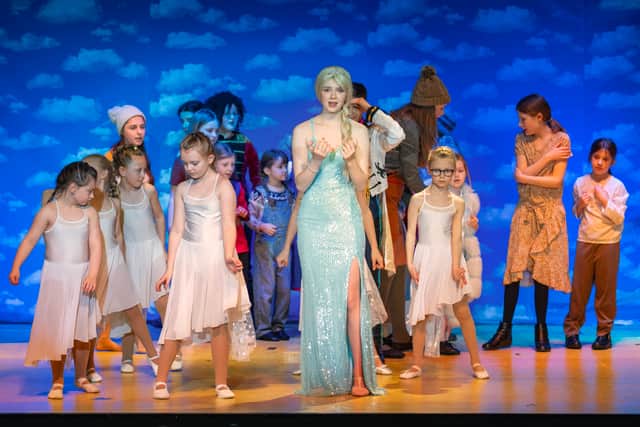 The cast of Frozen Junior 

Credit: Craig McNair (ID Event Photography) & Bob Smith (RW Smith Photography)