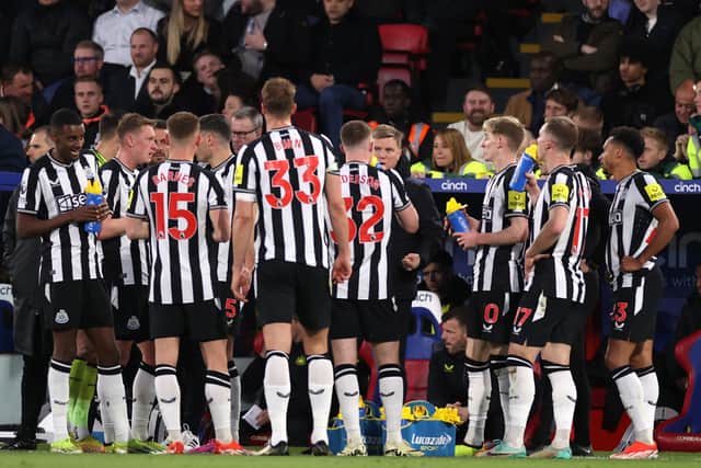 Eddie Howe, Manager of Newcastle United, interacts with his players during the Premier League match between Crystal Palace and Newcastle United at Selhurst Park on April 24, 2024 in London, England. (Photo by Ryan Pierse/Getty Images)