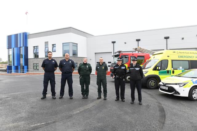 Image: Left to Right: (TWFRS) Station Manager Jonathan
Ramanayake and Area Manager Dave Leach; (NEAS) Louise Norris Locality Manager and Stuart Holliday Strategic Head of Emergency Preparedness Resilience; and (NP) Neighbourhood Inspector Denise Easdon and Chief
Superintendent Aelfwynn Sampson.