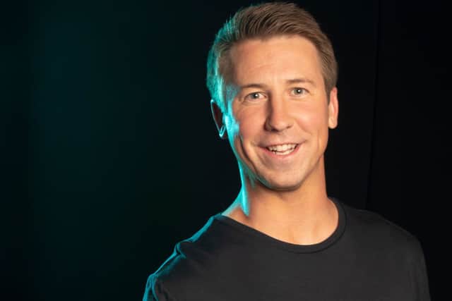 Teacher-turned-comedian Carl Hutchinson is starring in the documentary That's The Show.