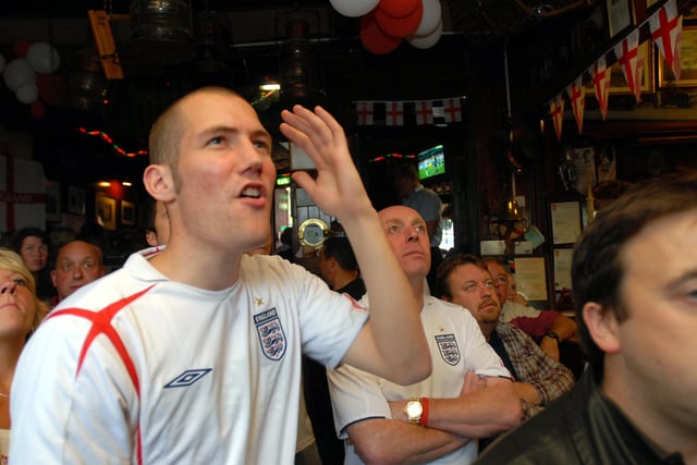 A nerve-wracking occasion for these fans. Remember this? 