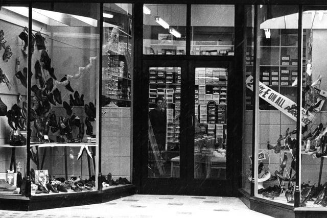 Here's a photo from 1966 and it shows the Fairbairn shoe shop on King Street. Do you remember buying shoes from there?