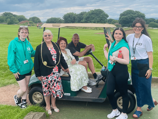 South Shields Golf Club's Captain's Day has raised money for South Tyneside-based SURT for the third year running.