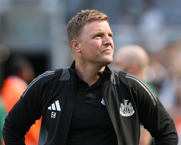 NEWCASTLE UPON TYNE, ENGLAND - AUGUST 10: Eddie Howe manager of Newcastle United looks on during the Pre-Season Friendly between Newcastle United and Stade Brestois  at St James' Park on August 10, 2024 in Newcastle upon Tyne, England. (Photo by Nigel Roddis/Getty Images)