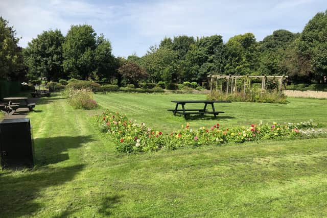 The Friends of Readhead Park work to support South Tyneside Council with the up keep and maintenance of the park.