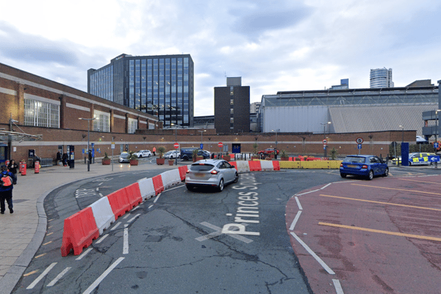 Private hires used to drop off on the left hand side near the entrance to Leeds Train Station - however, changes to the area mean that your Uber will now pick you up in the short stay car park itself