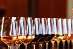 Alcohol: 5 viral wines you need to try according to “winefluencers” on TikTok (Photo: Adobe Stock)