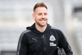 Rob Elliot has been linked with a League One managerial vacancy.