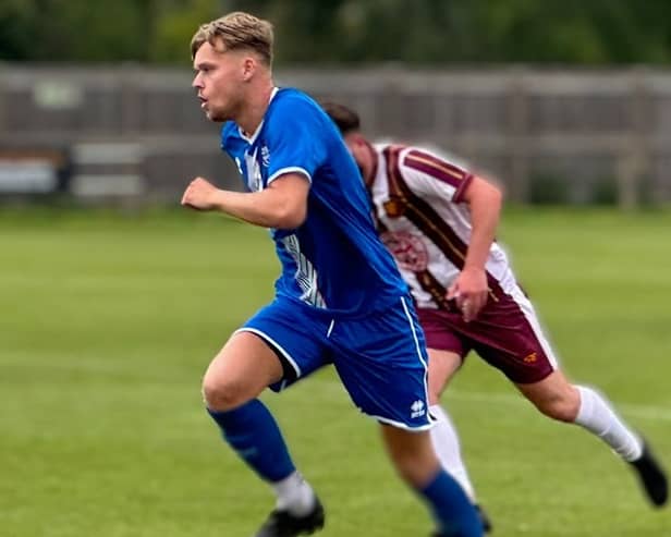 Jarrow in action against Seaham Red Star (photo Peter Franklin)