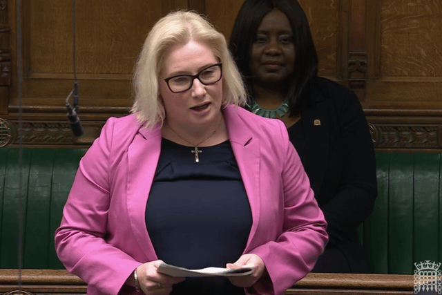 Emma Lewell-Buck, MP for South Shields, has called on the government to give members of the public a voice as part of bus service reforms.