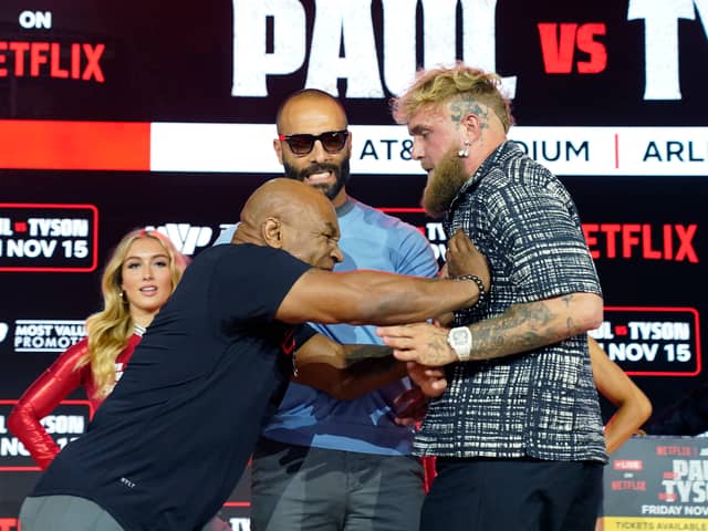 Mike Tyson (L) and Jake Paul (R) will fight in a bout live on Netflix. Photo: TIMOTHY A. CLARY/AFP via Getty Images