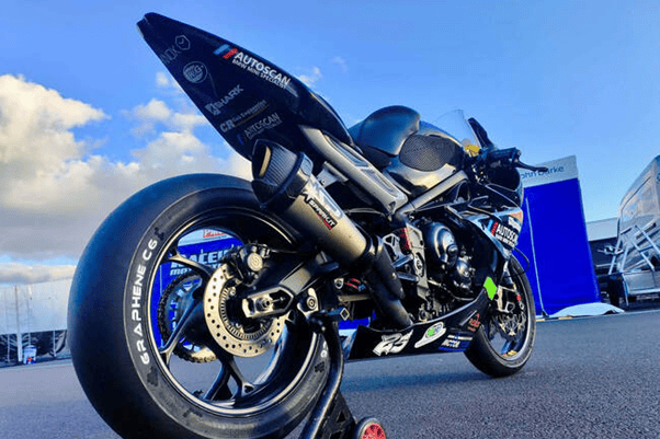 The new graphenes improve overall handling and braking -particularly in the wet