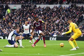 Alexander Isak scores for Newcastle United. 